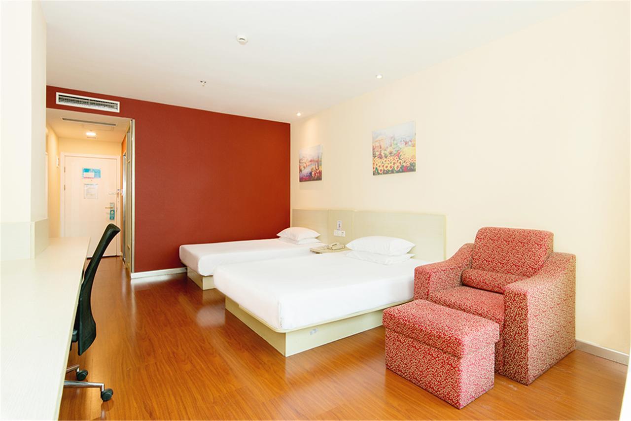Hanting Express Kunming Yieryi Street Yunnan Normal University Branch 외부 사진