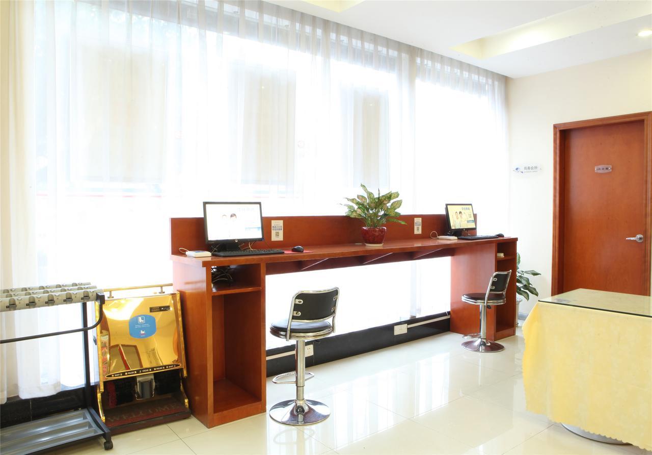 Hanting Express Kunming Yieryi Street Yunnan Normal University Branch 외부 사진